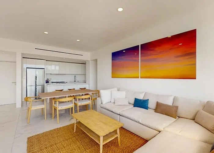 Сasa de vacaciones Spacious With Private Washer/dryer, Views, And Shared Pool Cabo San Lucas