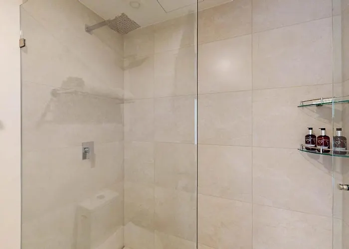 Сasa de vacaciones Spacious With Private Washer/dryer, Views, And Shared Pool Cabo San Lucas
