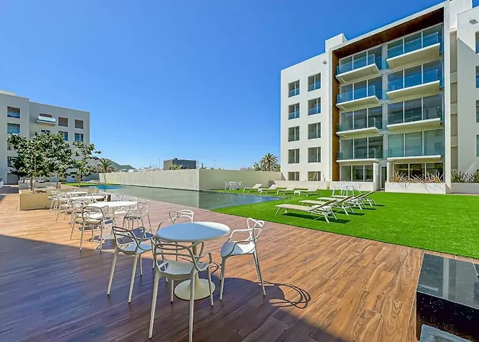 Сasa de vacaciones Spacious With Private Washer/dryer, Views, And Shared Pool Cabo San Lucas